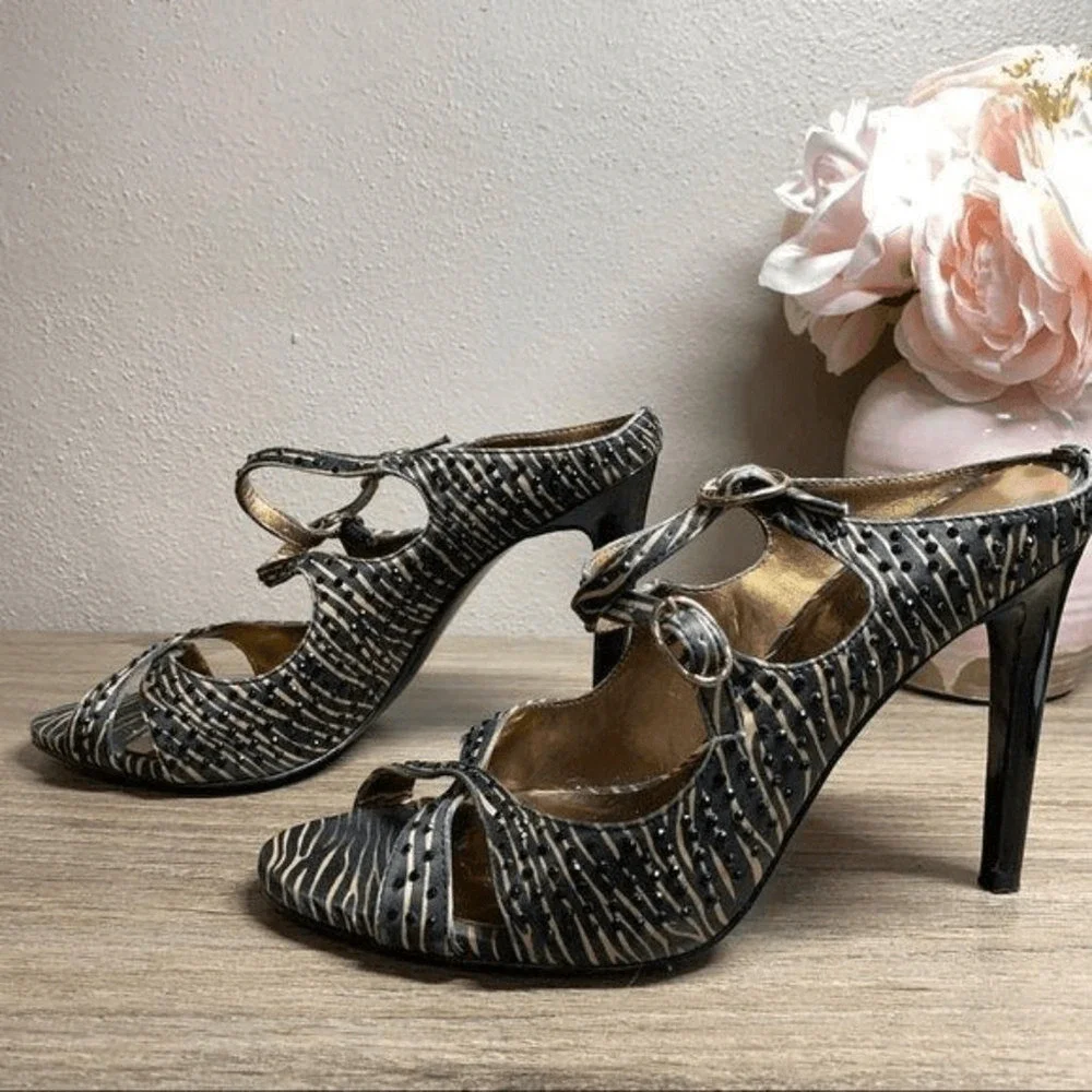 CARLOS SANTANA Black Studded Zebra Print‎ Heel, Size 6
